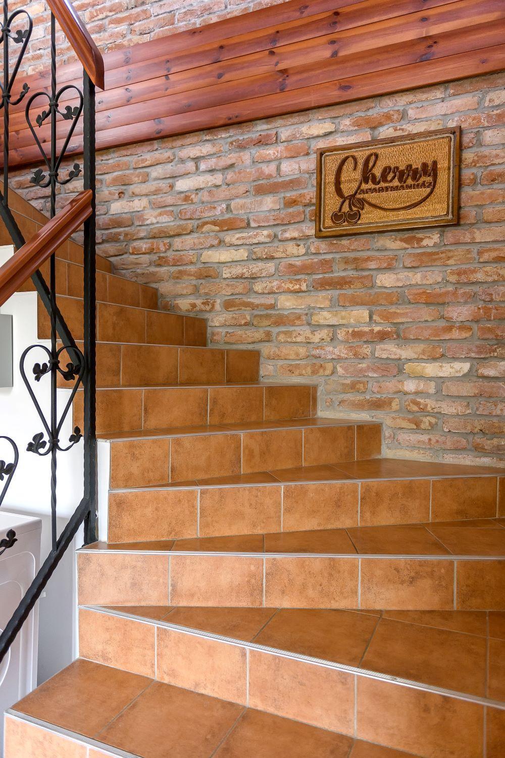 Cherry Apartmanhaz Sárvár 外观 照片