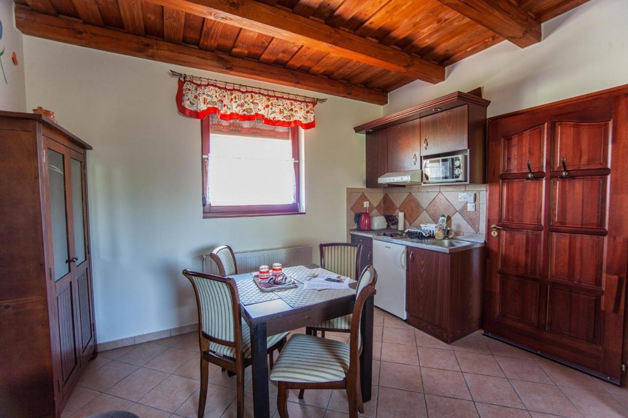 Cherry Apartmanhaz Sárvár 外观 照片